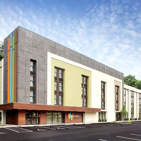 Even Hotel Norwalk By Ihg Exterior photo