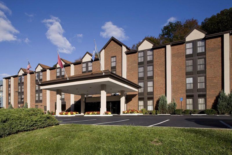 Even Hotel Norwalk By Ihg Exterior photo